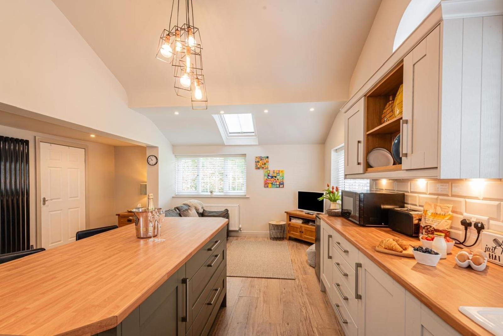 Quiet Self Contained Cottage Near Delamere Forest Cuddington  المظهر الخارجي الصورة