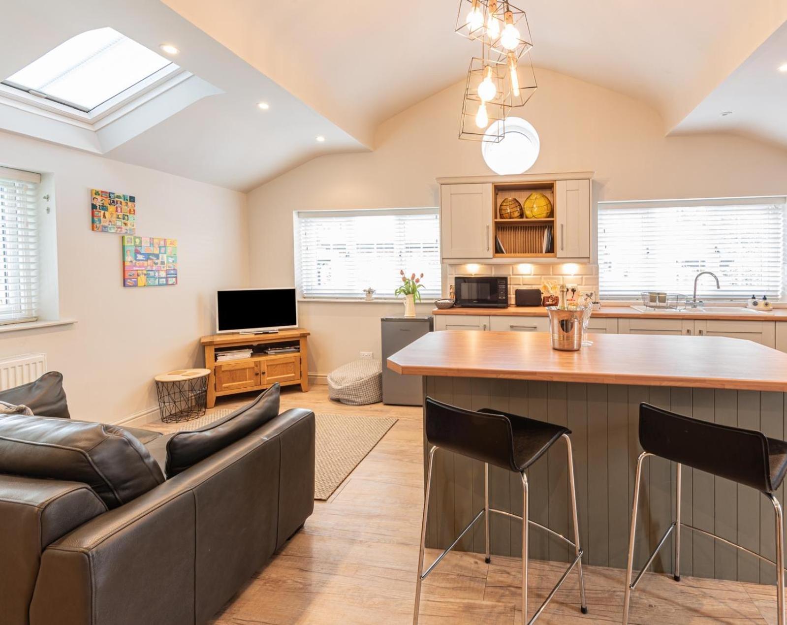 Quiet Self Contained Cottage Near Delamere Forest Cuddington  المظهر الخارجي الصورة